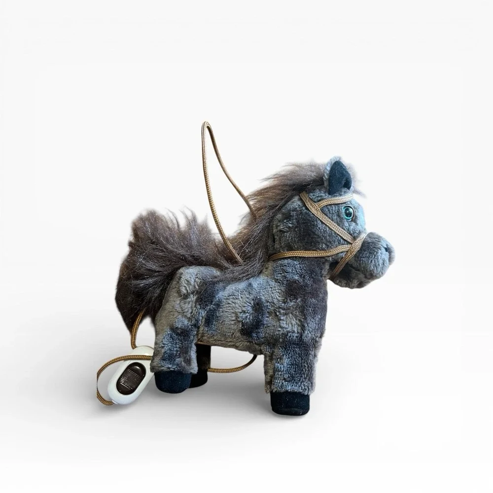 Walk along Horse with Remote Control‎ Leash, Waking And sounds